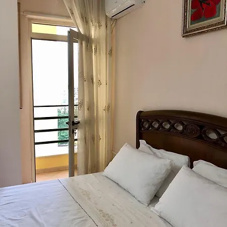 Bed & Breakfast Smile Tirana